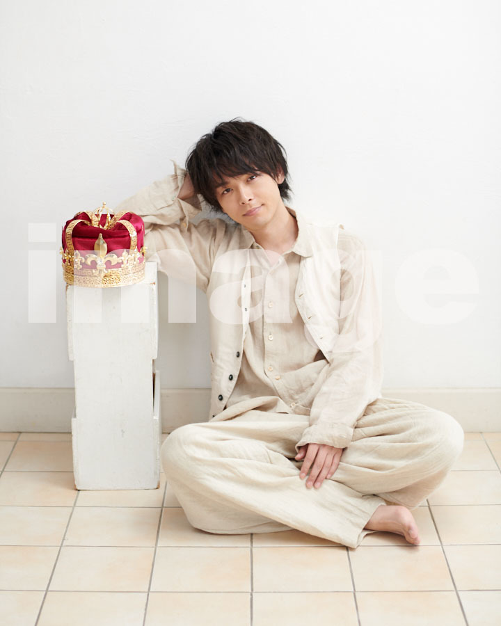 中村倫也 エッセイ集「THE やんごとなき雑談」